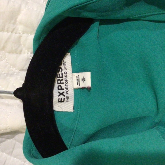 Express button down - Picture 2 of 4